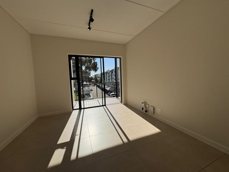 To Let 1 Bedroom Property for Rent in Richwood Western Cape